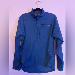 Blue Patagonia Houdini windbreaker size small